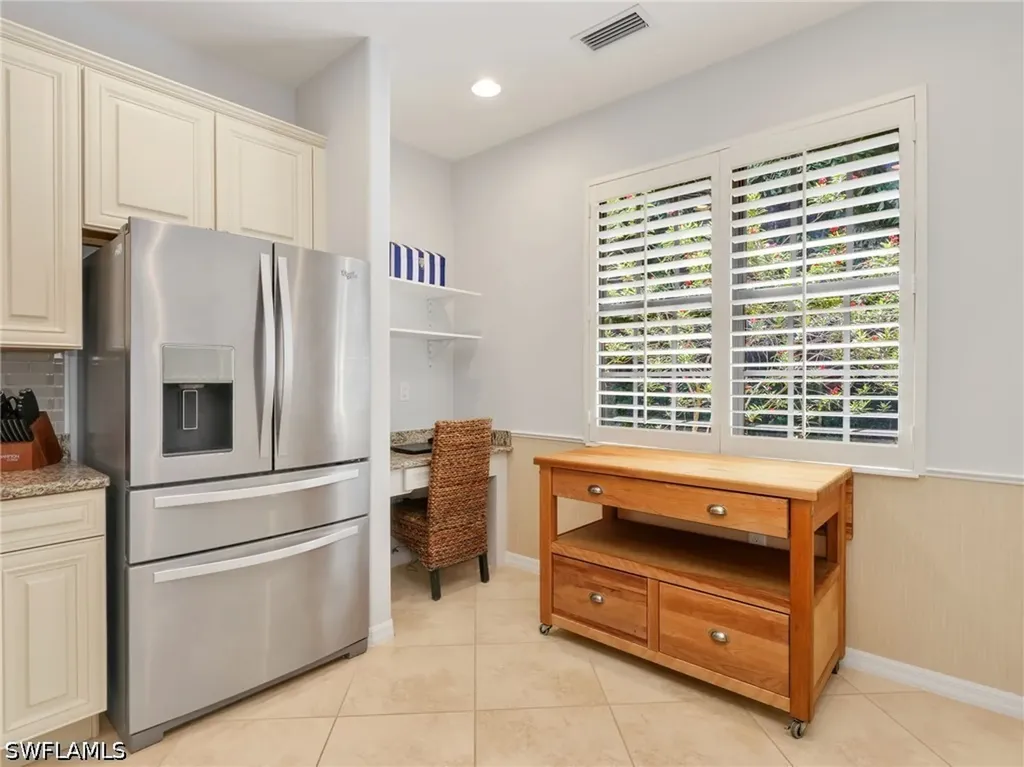 9012 Alturas Street Naples FL 34113
