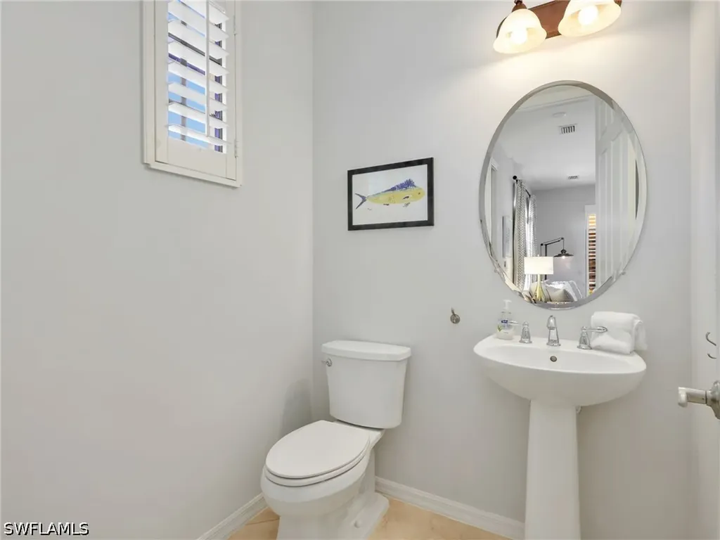 9012 Alturas Street Naples FL 34113