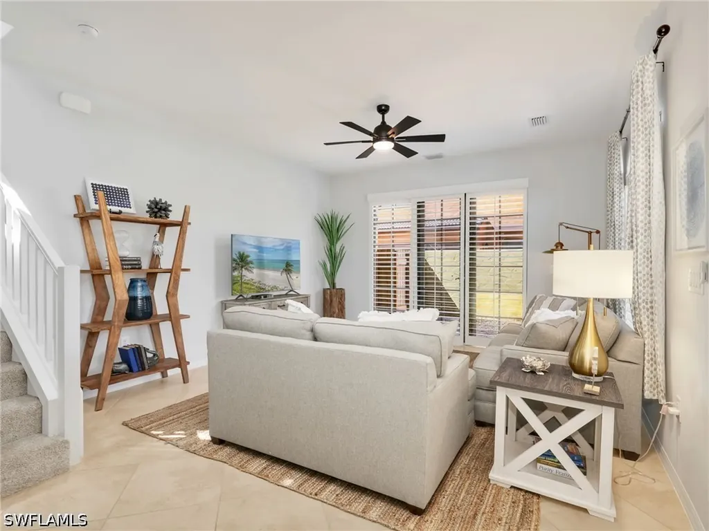 9012 Alturas Street Naples FL 34113