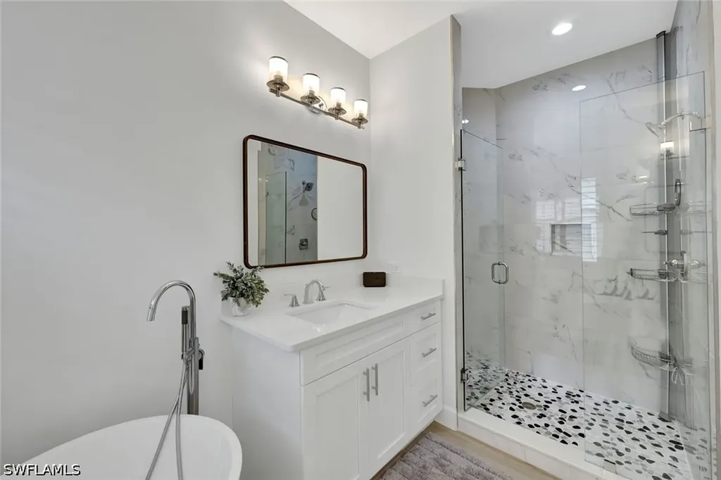 20001 Seadale Court Estero FL 33928