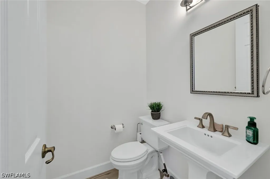 20001 Seadale Court Estero FL 33928