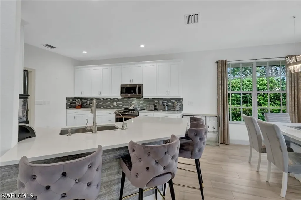 20001 Seadale Court Estero FL 33928