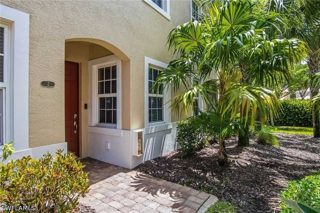 28090 Sosta Lane Bonita Springs FL 34135