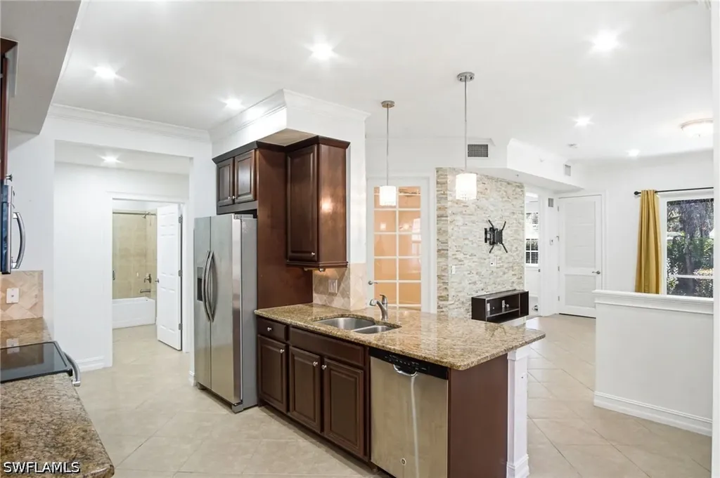 28090 Sosta Lane Bonita Springs FL 34135