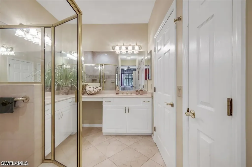 4864 Hampshire Court Naples FL 34112