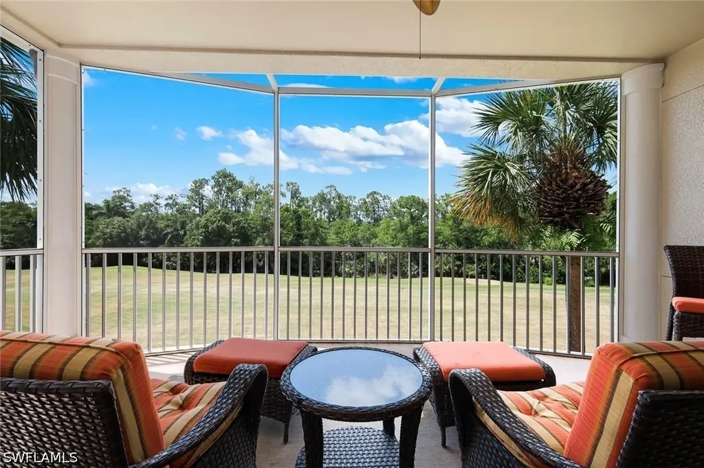 4864 Hampshire Court Naples FL 34112
