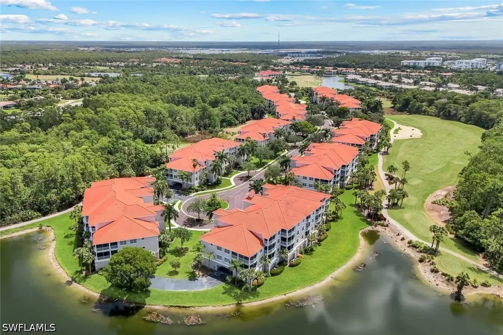 4864 Hampshire Court Naples FL 34112