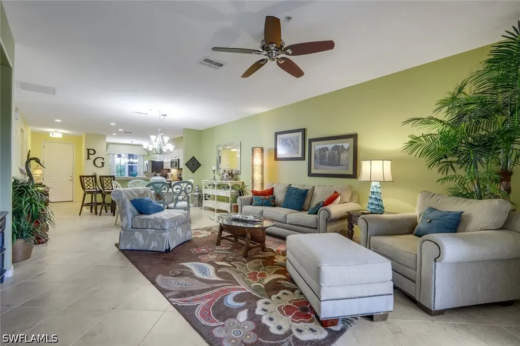 4864 Hampshire Court Naples FL 34112