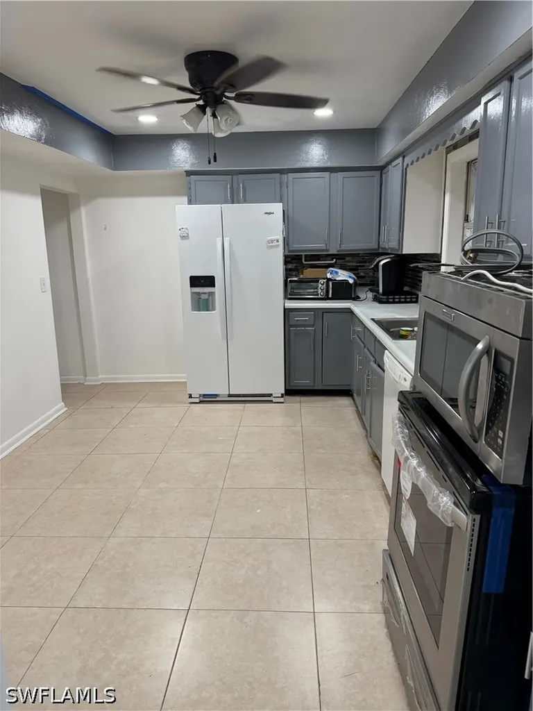 2496 42nd Street SW Naples FL 34116