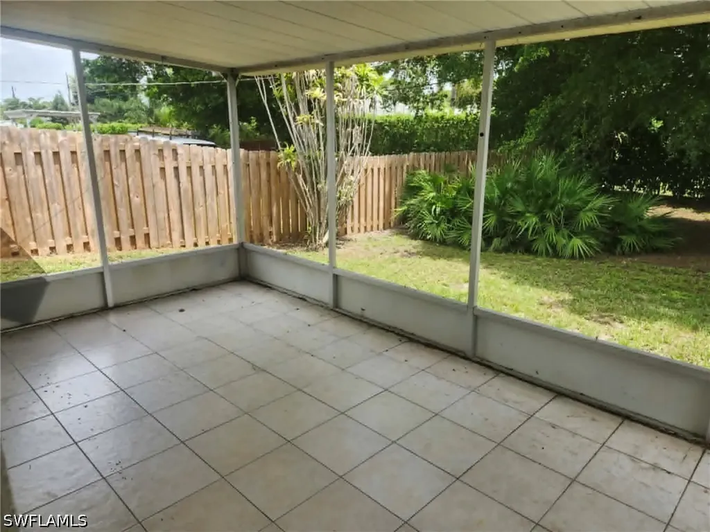 804 92nd Avenue N Naples FL 34108