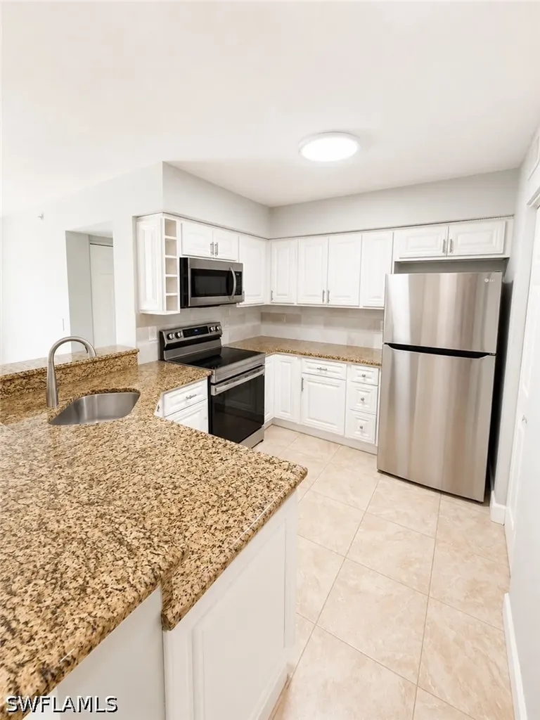 8255 Ibis Club Drive Naples FL 34104