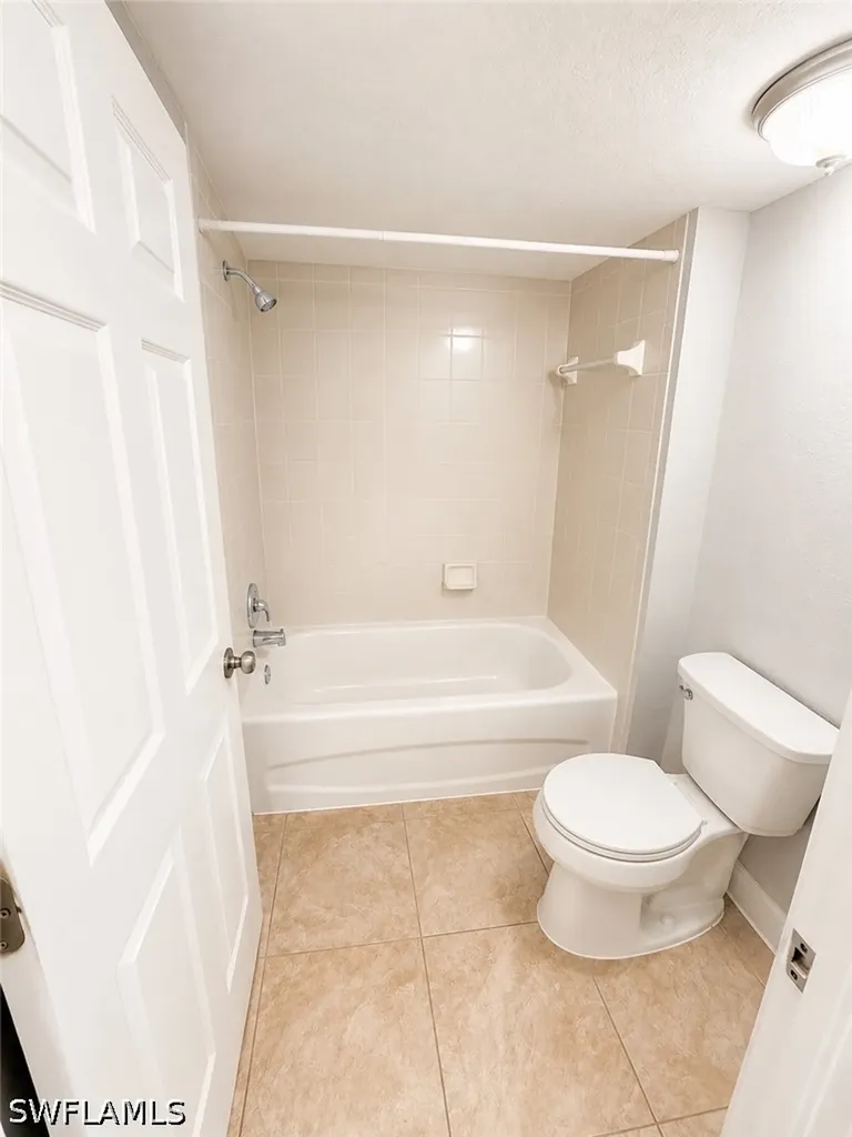 8255 Ibis Club Drive Naples FL 34104
