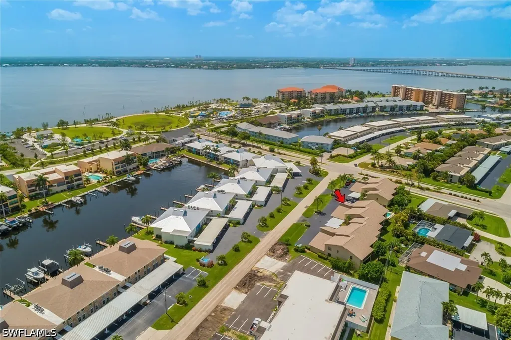 4112 SE 19th Place Cape Coral FL 33904