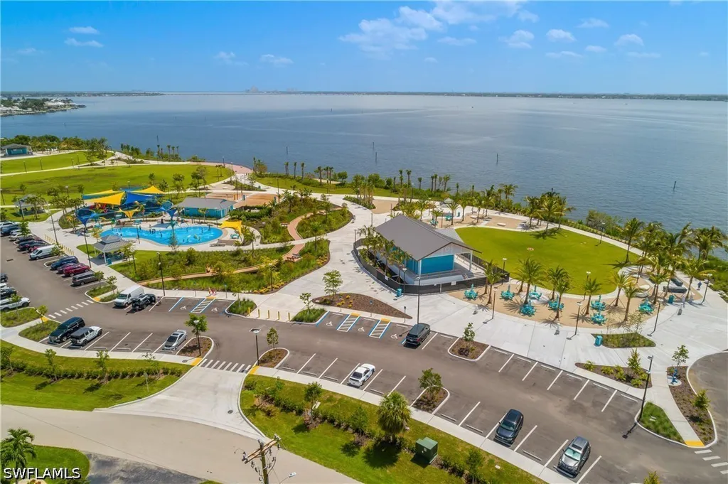 4112 SE 19th Place Cape Coral FL 33904