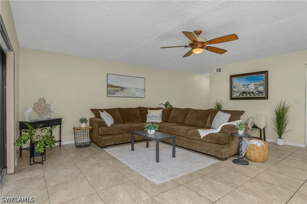 4112 SE 19th Place Cape Coral FL 33904