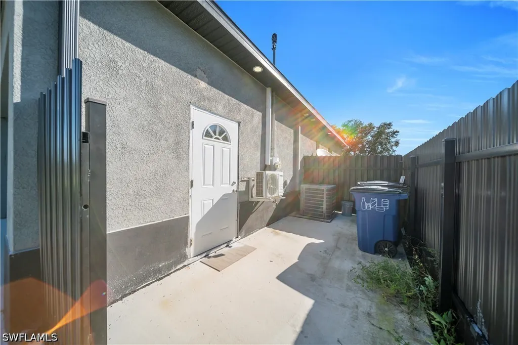 431 Pinafore Avenue Lehigh Acres FL 33974