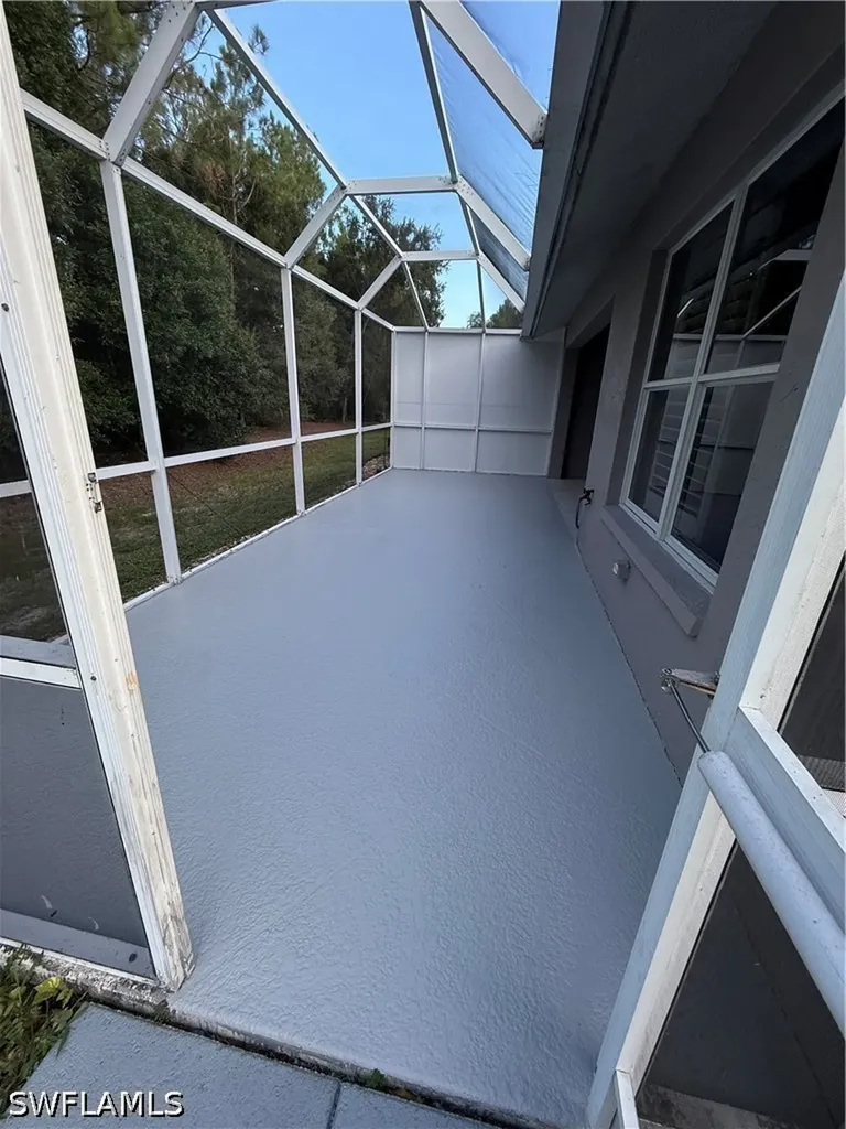 5332 Whitten Drive Naples FL 34104