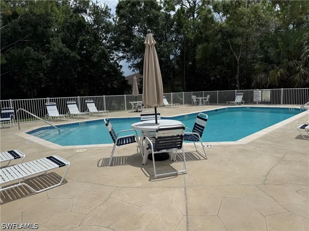 5332 Whitten Drive Naples FL 34104