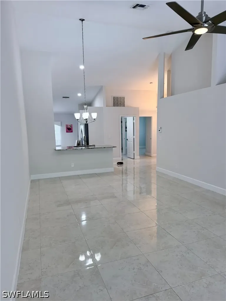 5332 Whitten Drive Naples FL 34104