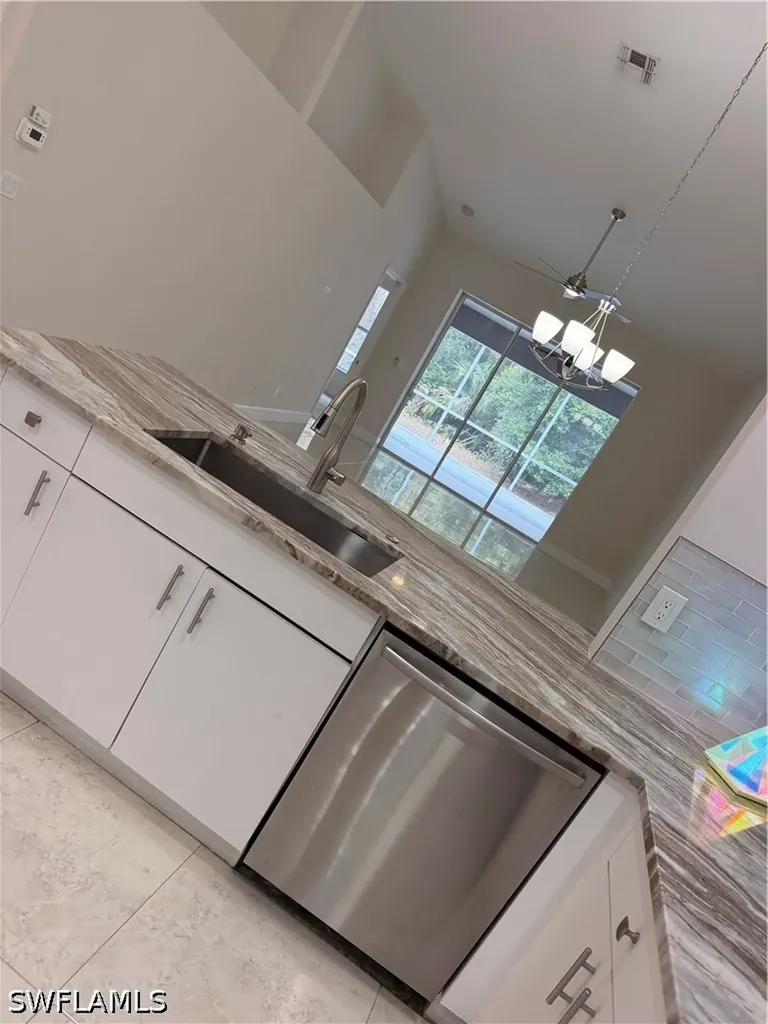 5332 Whitten Drive Naples FL 34104