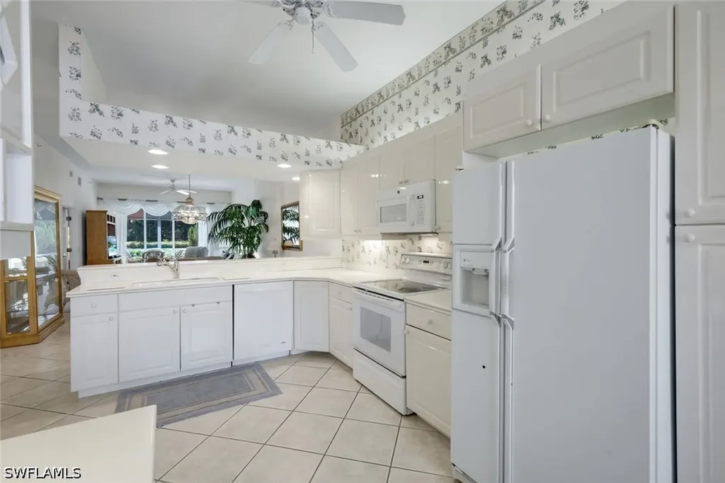 2036 Cascades Drive Naples FL 34112