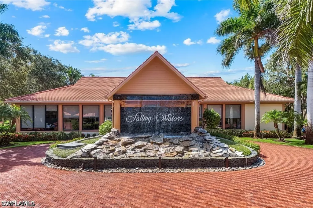 2036 Cascades Drive Naples FL 34112