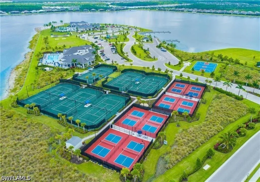 18990 Wildblue Boulevard Fort Myers FL 33913