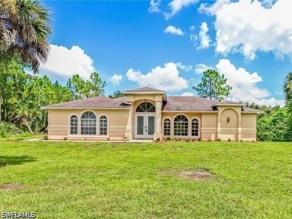 4365 22nd Avenue SE Naples FL 34117