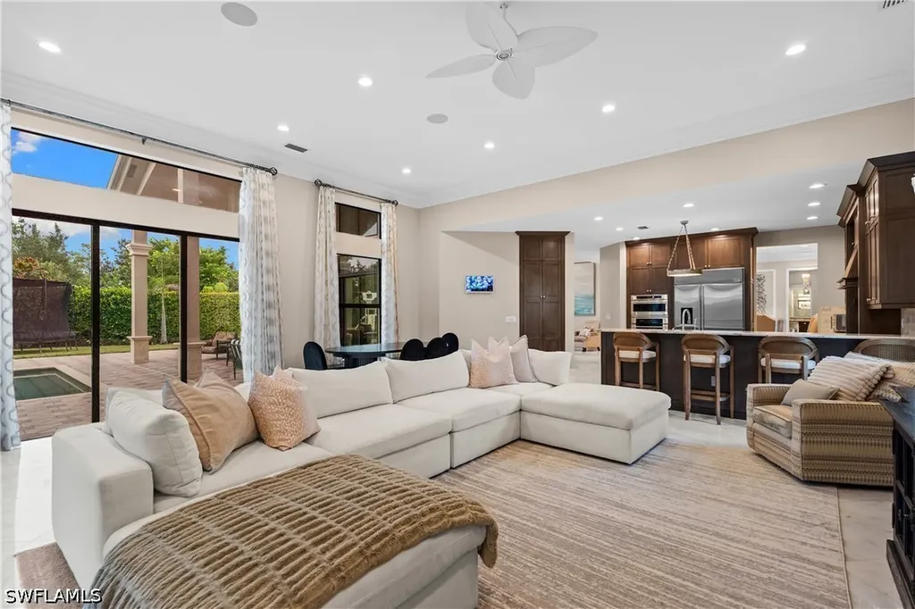 3999 Bering Court Naples FL 34119