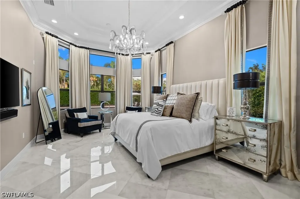 3999 Bering Court Naples FL 34119