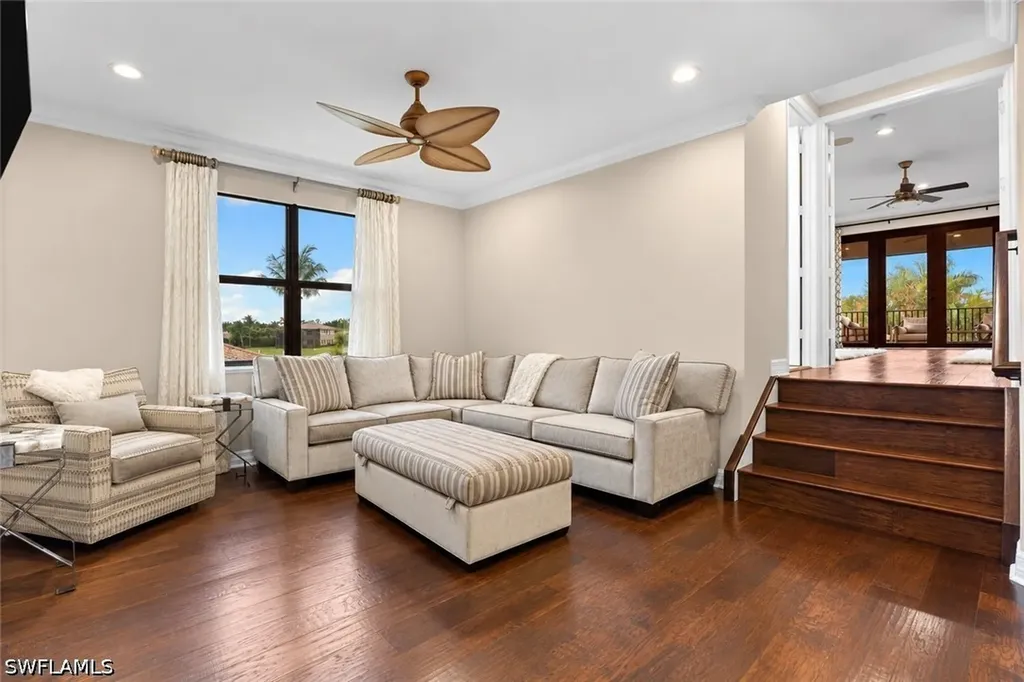 3999 Bering Court Naples FL 34119