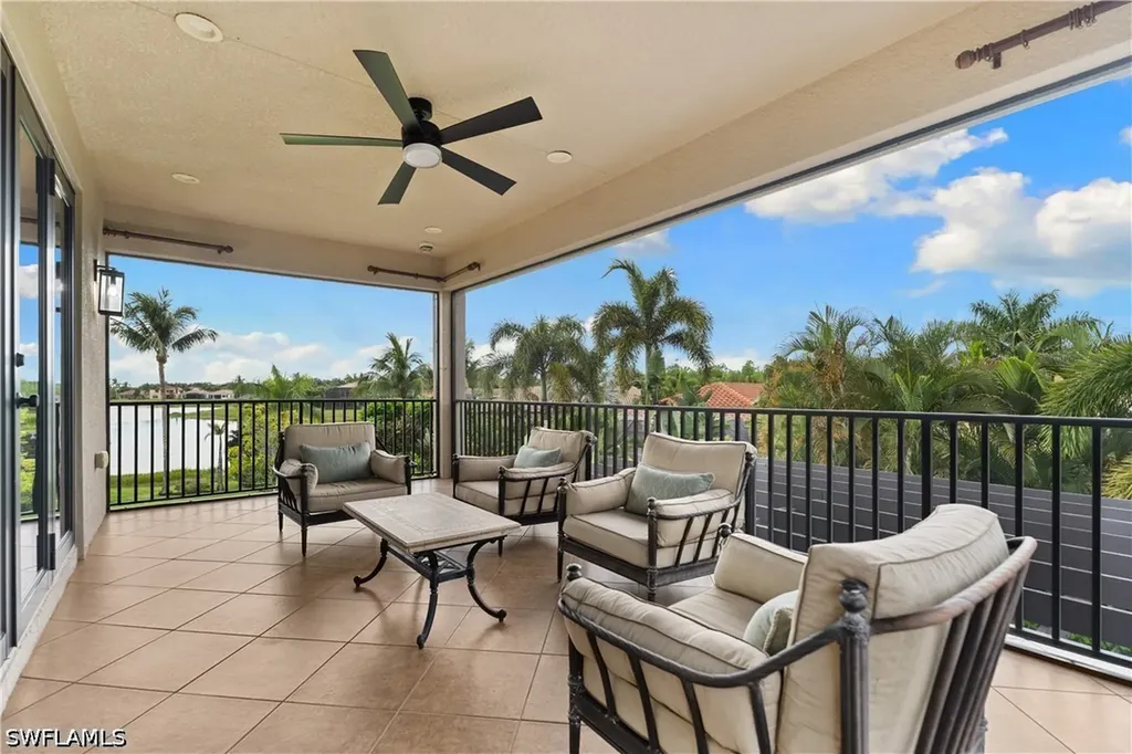 3999 Bering Court Naples FL 34119