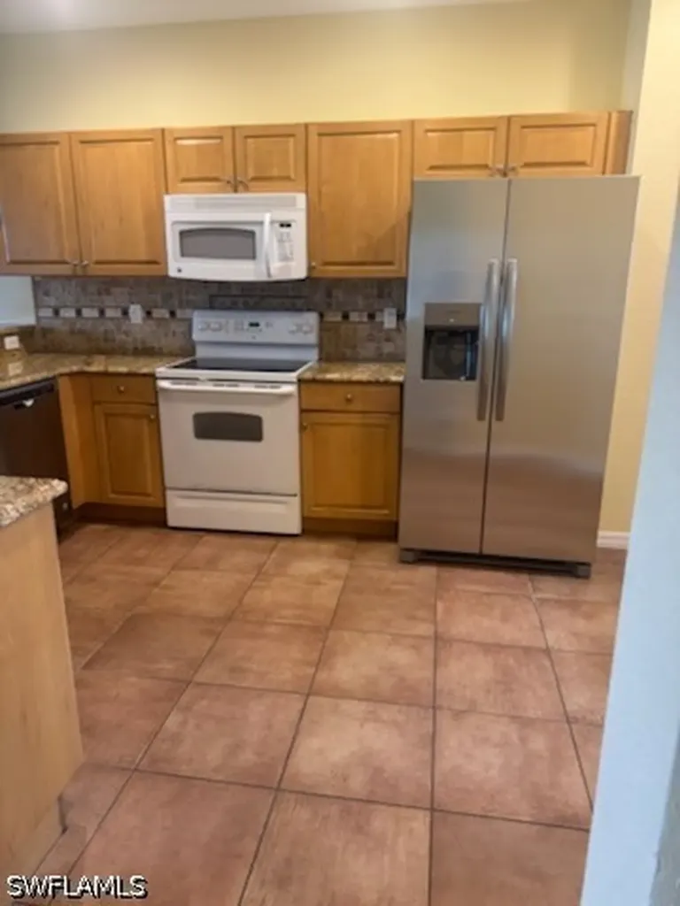 15622 Summit Place Circle Naples FL 34119