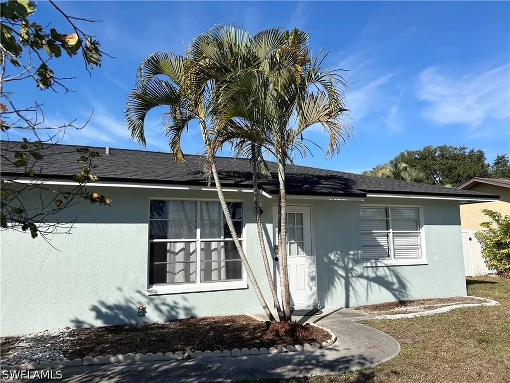 1428 SE 20th Avenue Cape Coral FL 33990