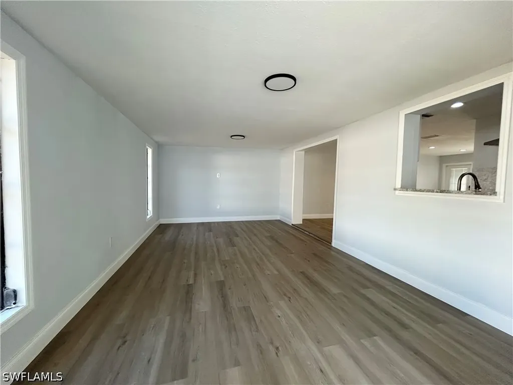 1428 SE 20th Avenue Cape Coral FL 33990