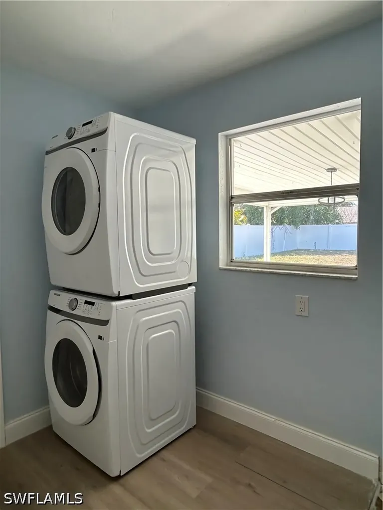 1428 SE 20th Avenue Cape Coral FL 33990