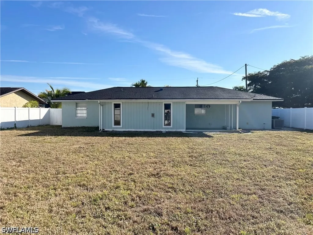 1428 SE 20th Avenue Cape Coral FL 33990