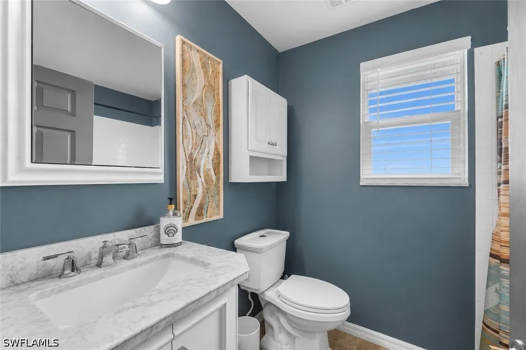 105 W Hilo Street Naples FL 34113