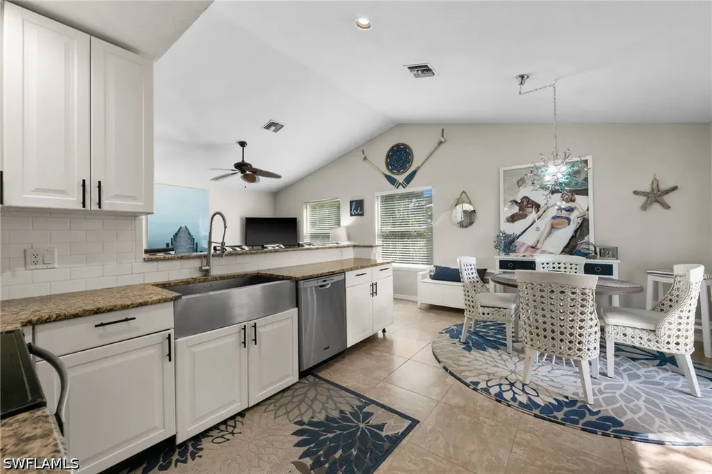105 W Hilo Street Naples FL 34113