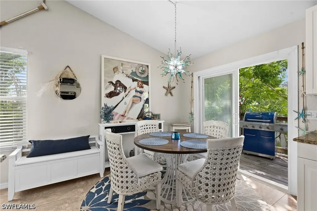 105 W Hilo Street Naples FL 34113