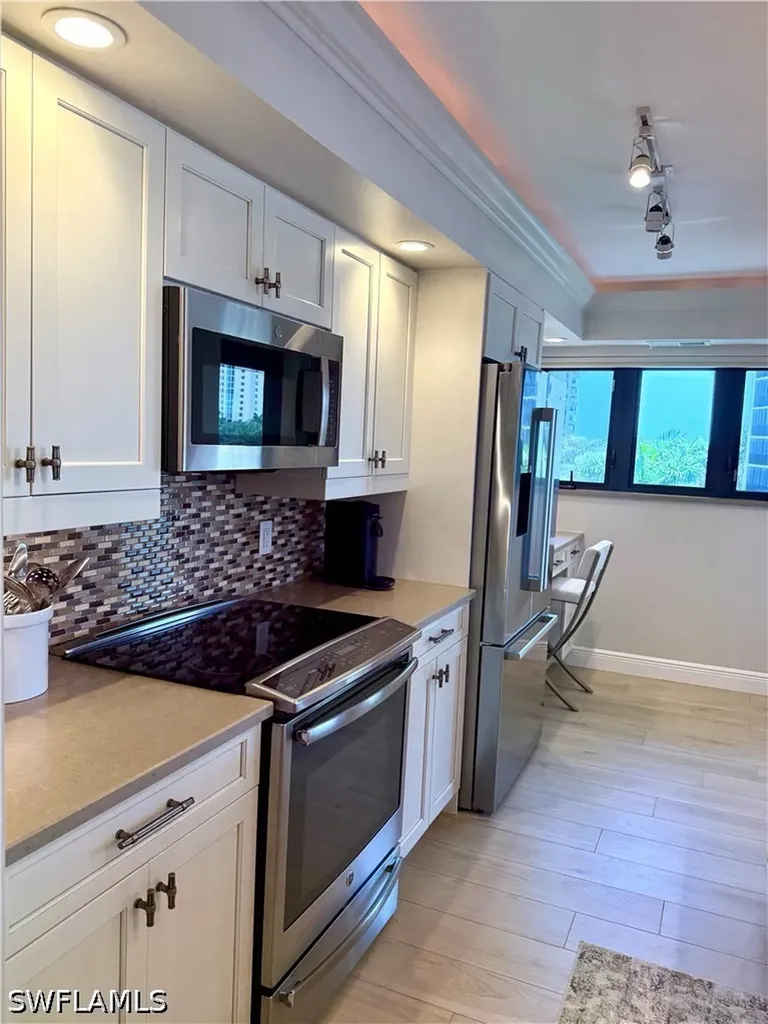 6020 Pelican Bay Boulevard Naples FL 34108