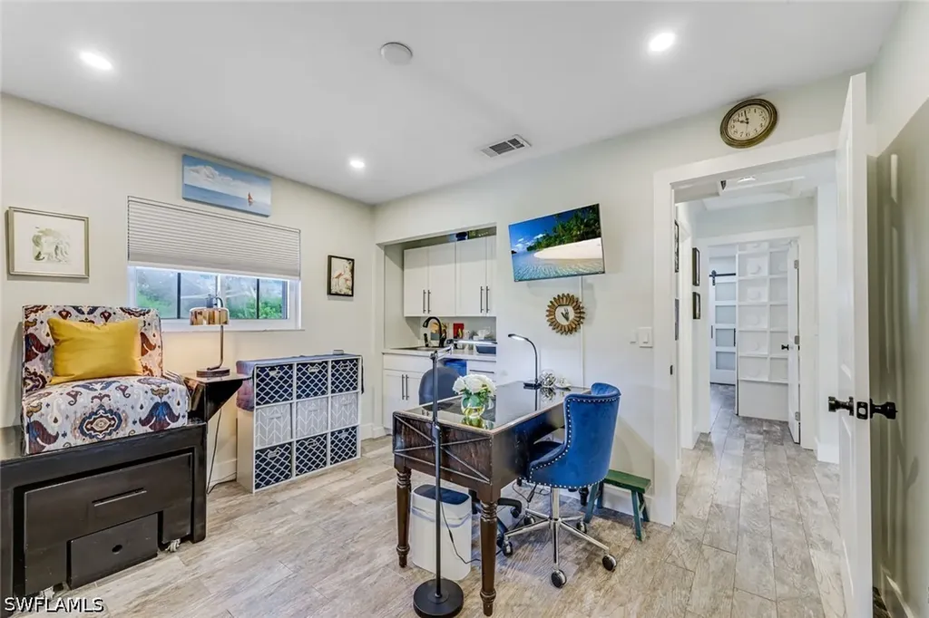 2385 Sunset Avenue Naples FL 34112