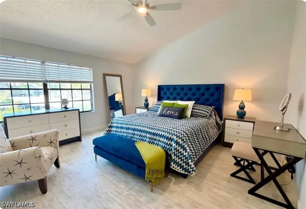 800 Meadowland Drive Naples FL 34108