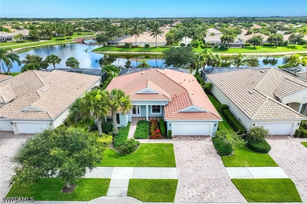 8562 Veronawalk Circle Naples FL 34114