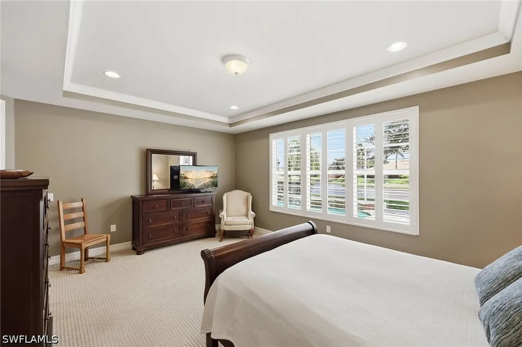 8562 Veronawalk Circle Naples FL 34114