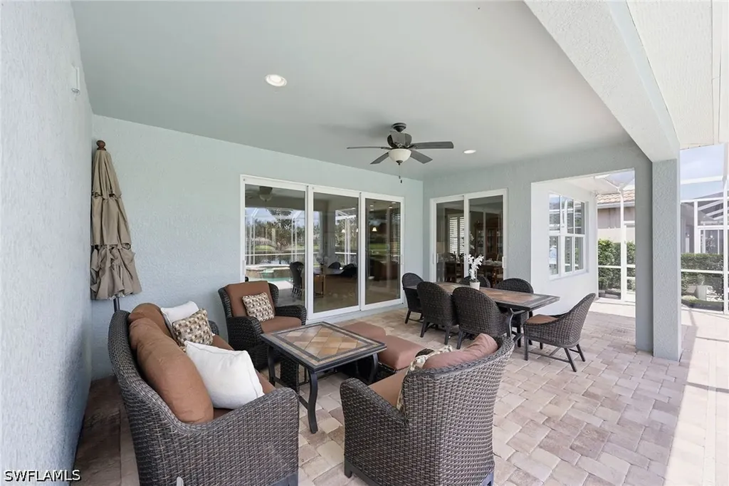 8562 Veronawalk Circle Naples FL 34114