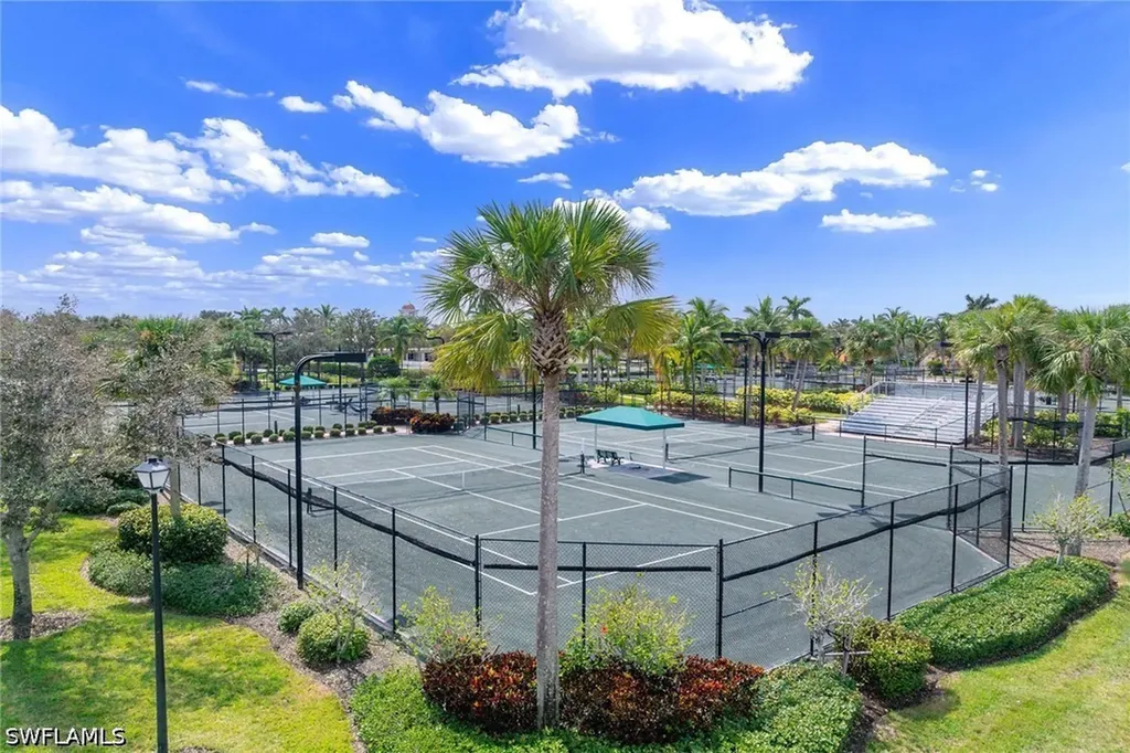 8562 Veronawalk Circle Naples FL 34114
