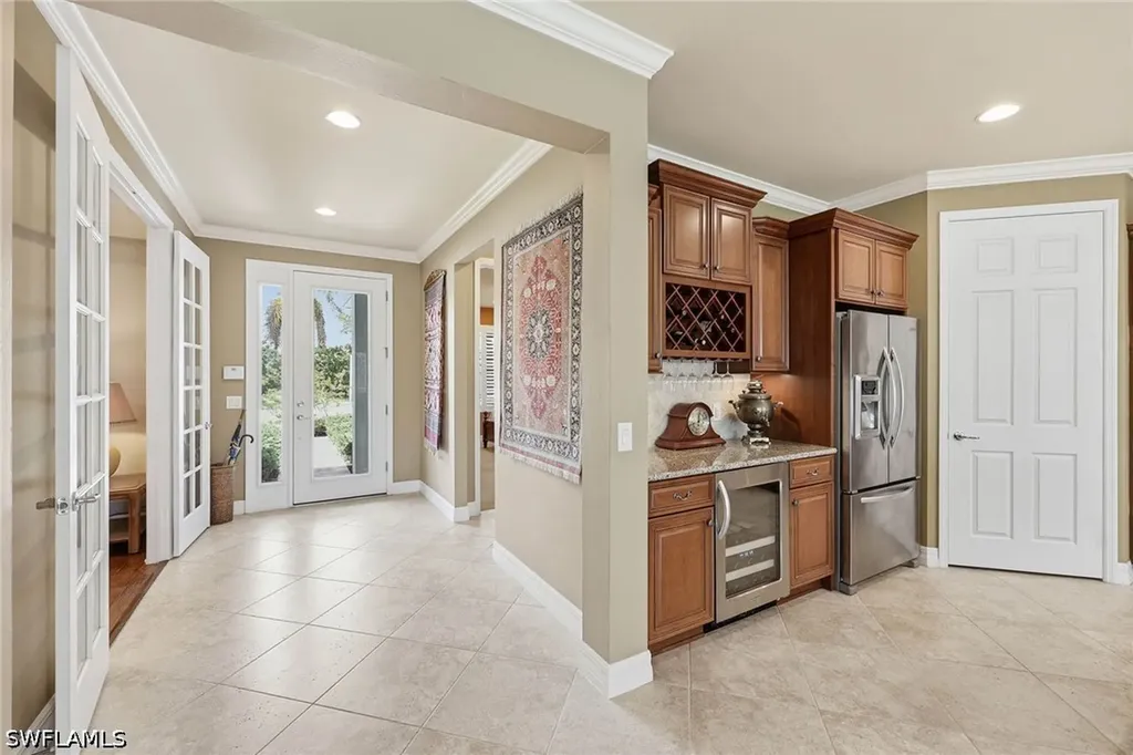 8562 Veronawalk Circle Naples FL 34114