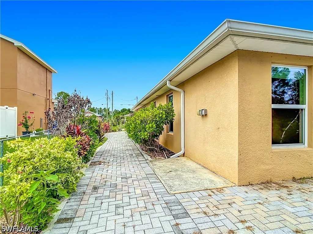 2508 41st Street W Lehigh Acres FL 33971