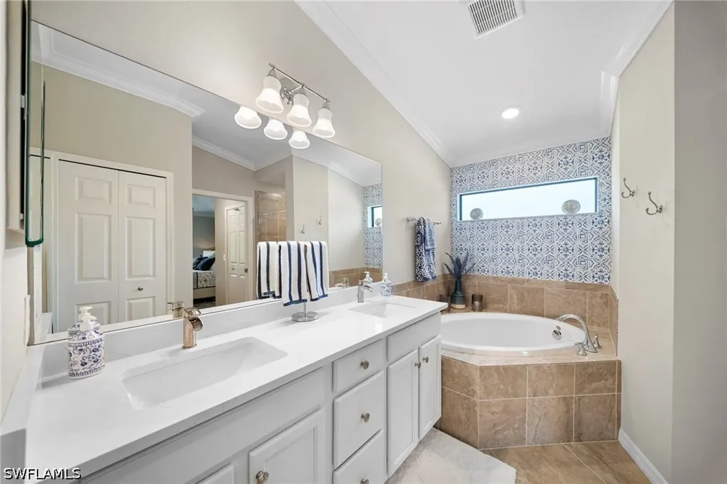 28011 Bridgetown Court Bonita Springs FL 34135